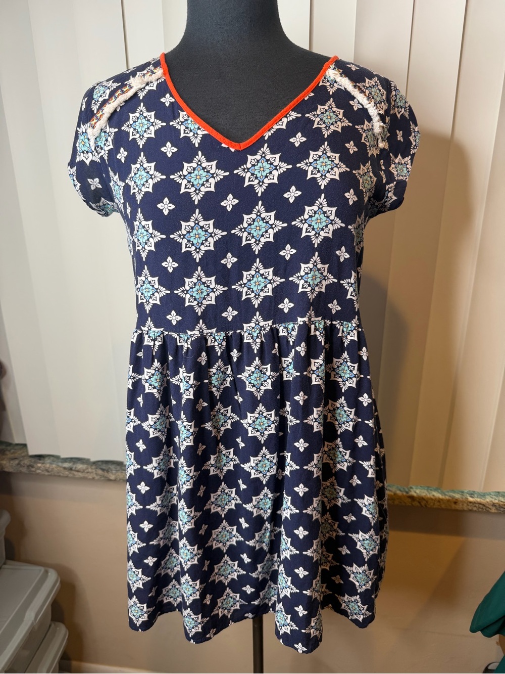 THML boho tunic navy blue floral pattern distinctive orange trim Suze Medium